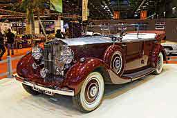 1937 model Rolls Royce car